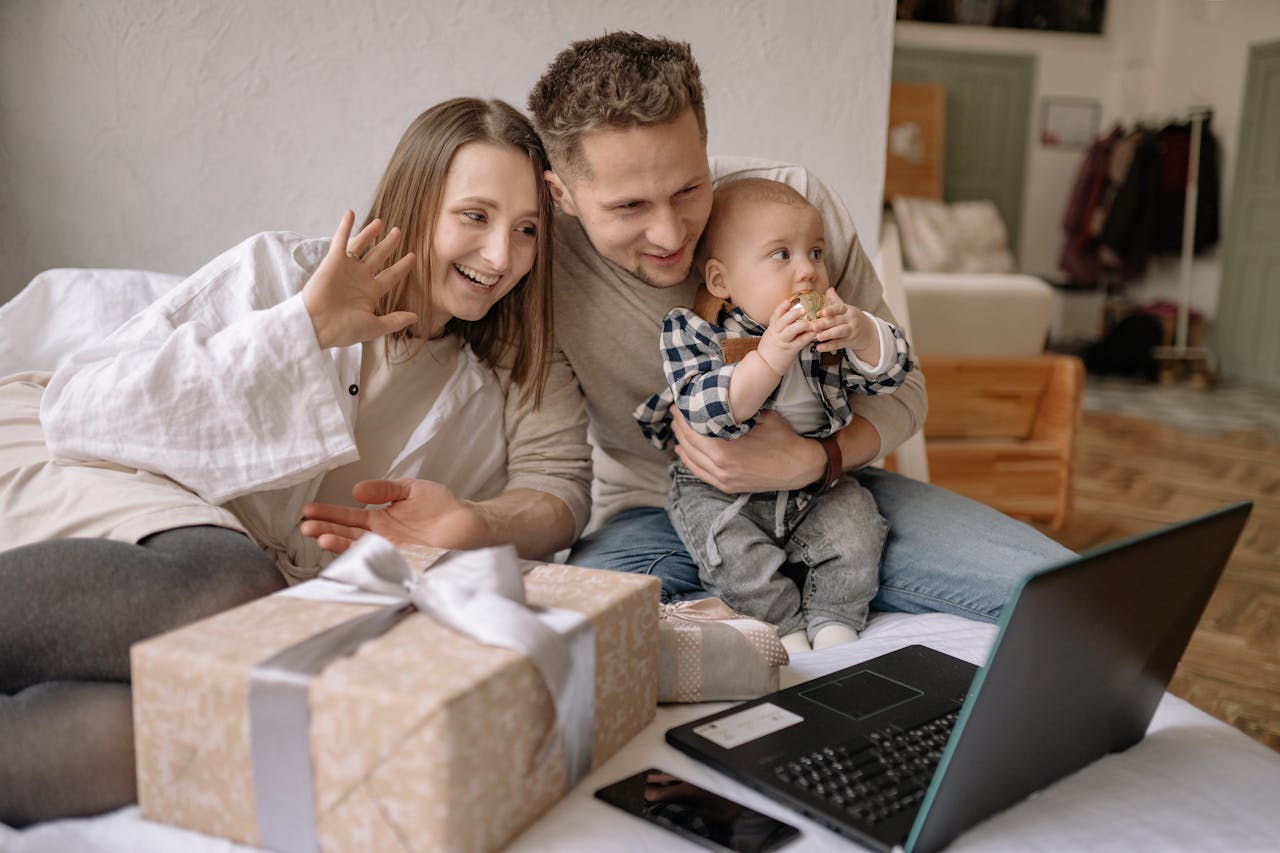 Faire le plein de cadeaux sans bouger de chez soi, c'est possible avec youshou.fr !