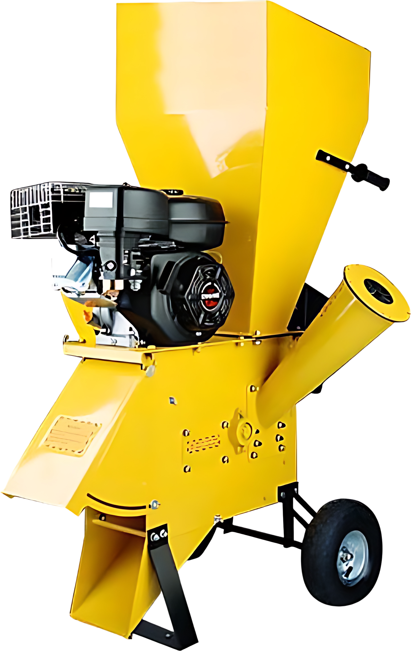 broyeur de végétaux thermique tractable