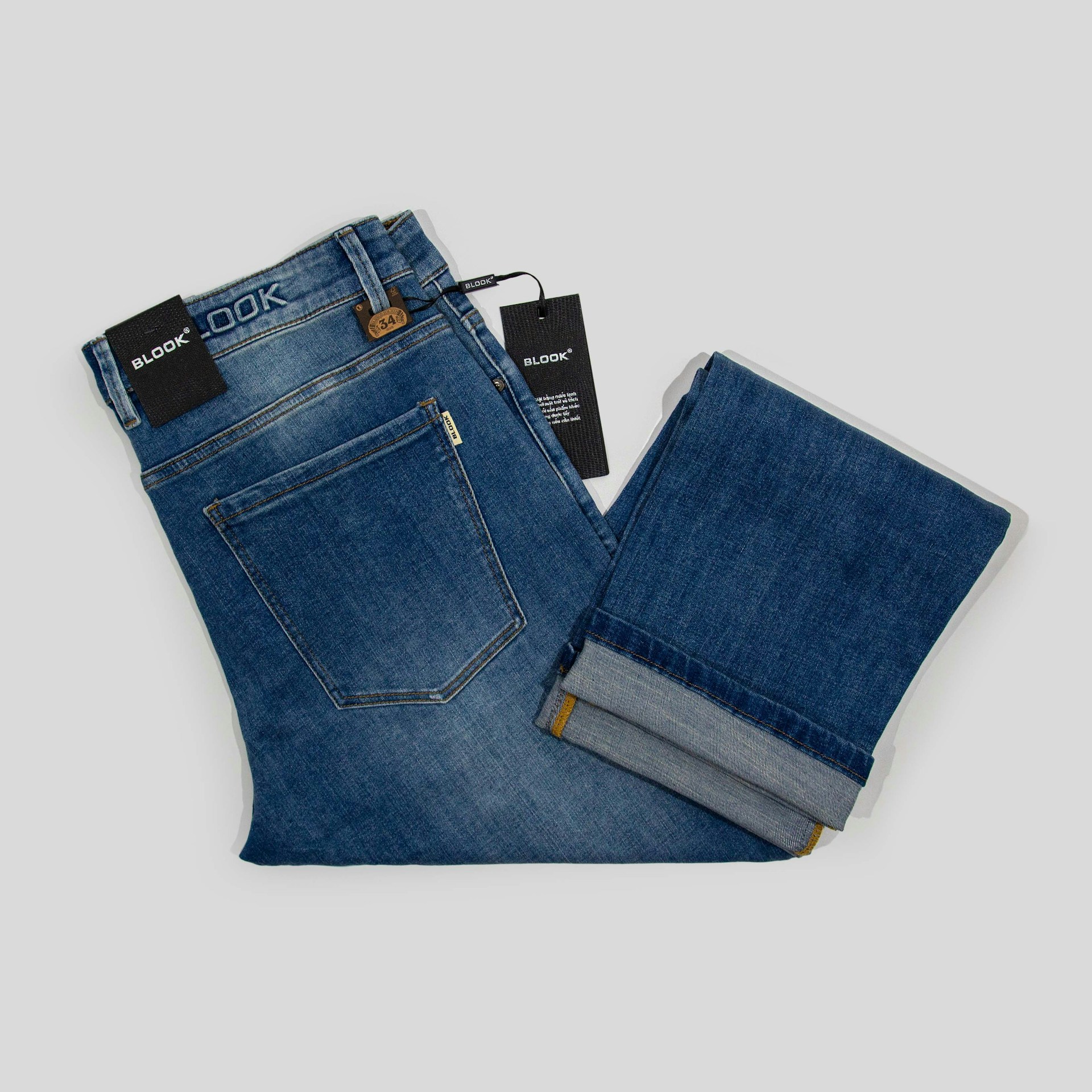 Pantacourt jean tendance en vente chez sofashionshop.com