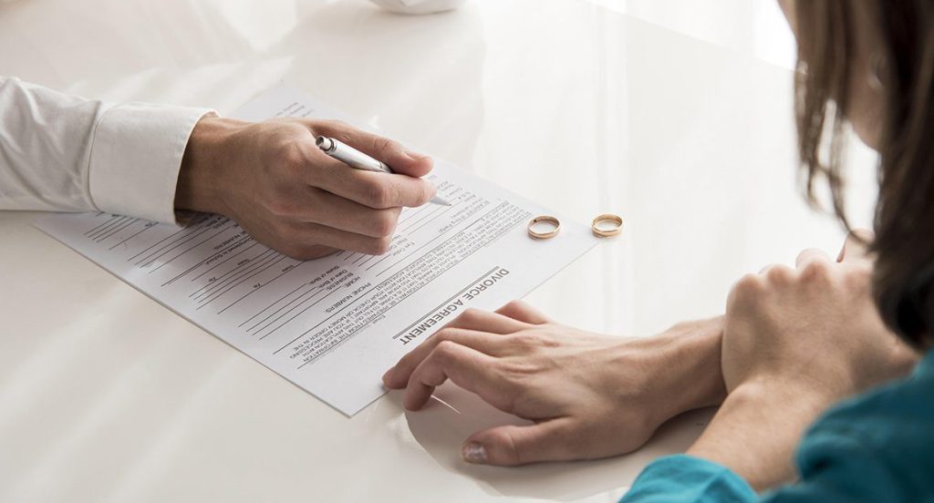 Combien coûte un divorce en Suisse ? Tout dépend !