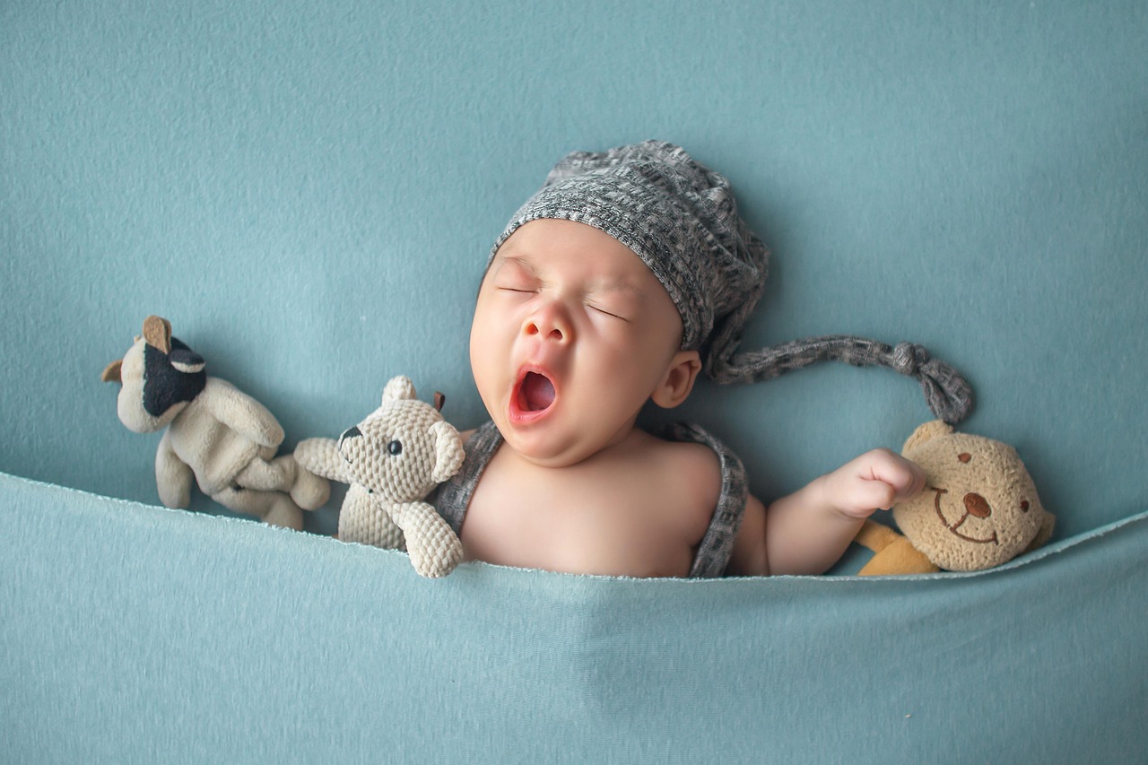 Quand un bébé fait-il la différence entre jour et nuit ?