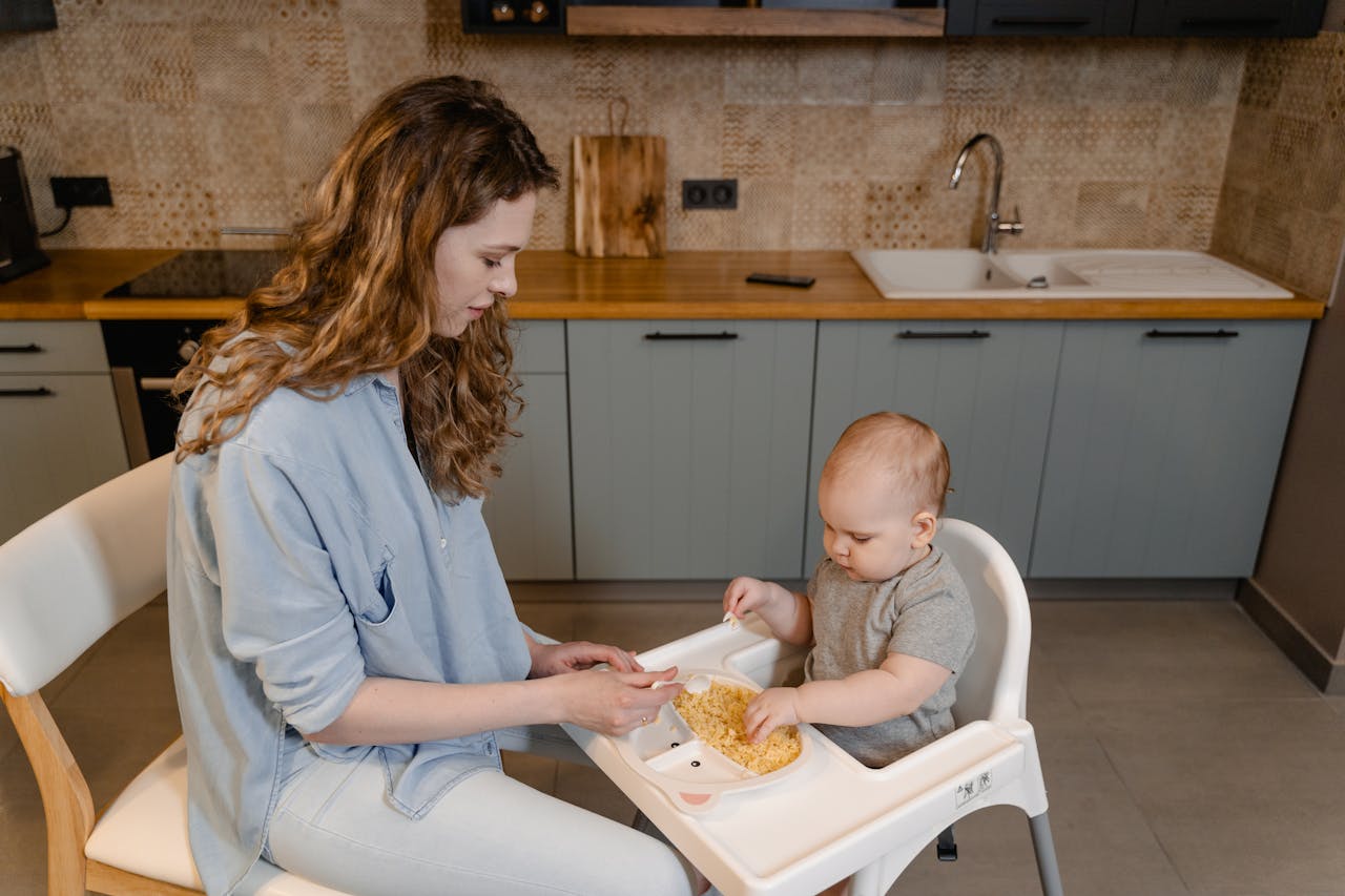 Un repas serein avec bébé, ça se prépare